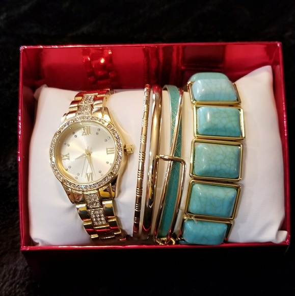 Woman's Watch Gift Set - Picture 4 of 4